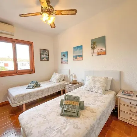 Las Marinas Bungalow Сasa de vacaciones